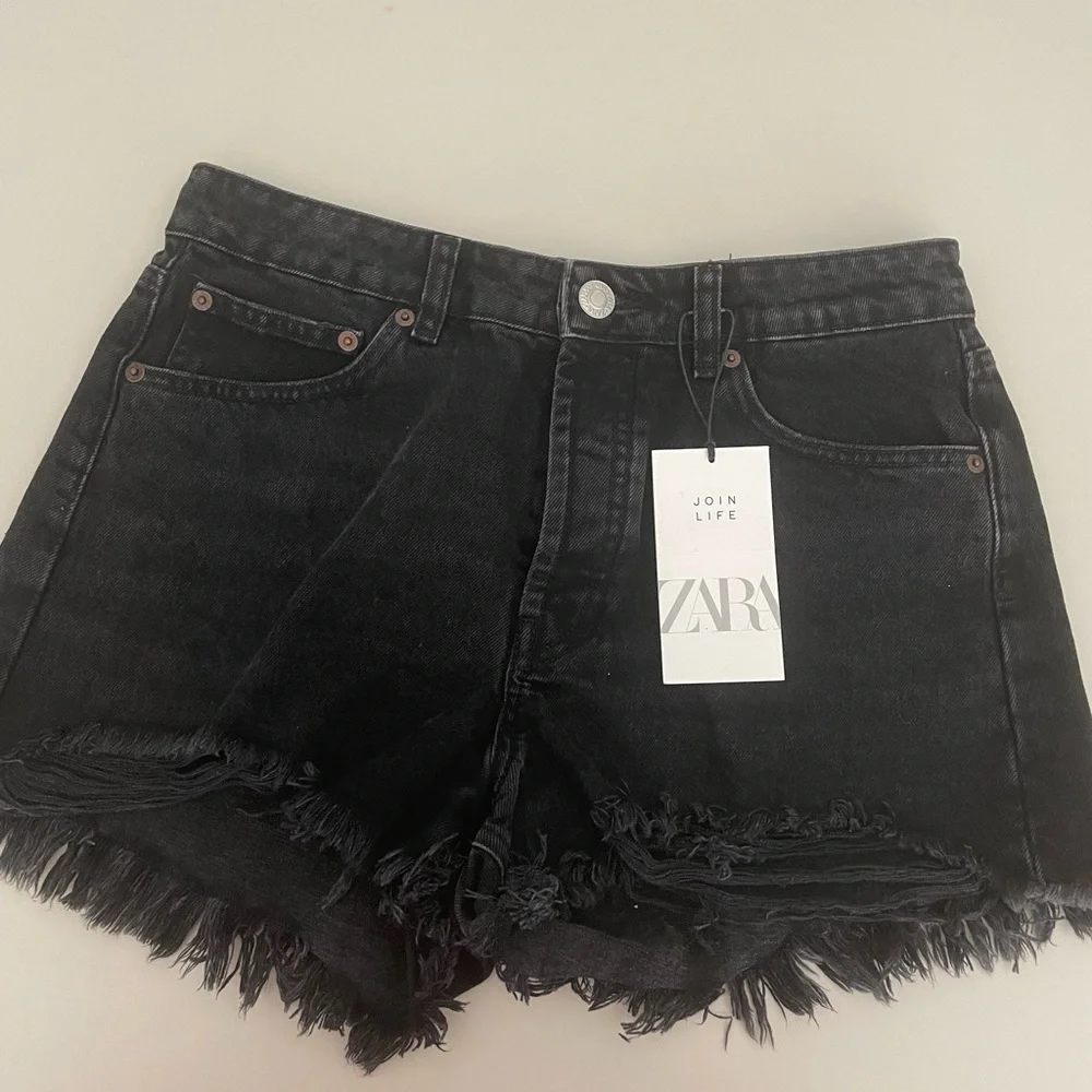 Zara new tags